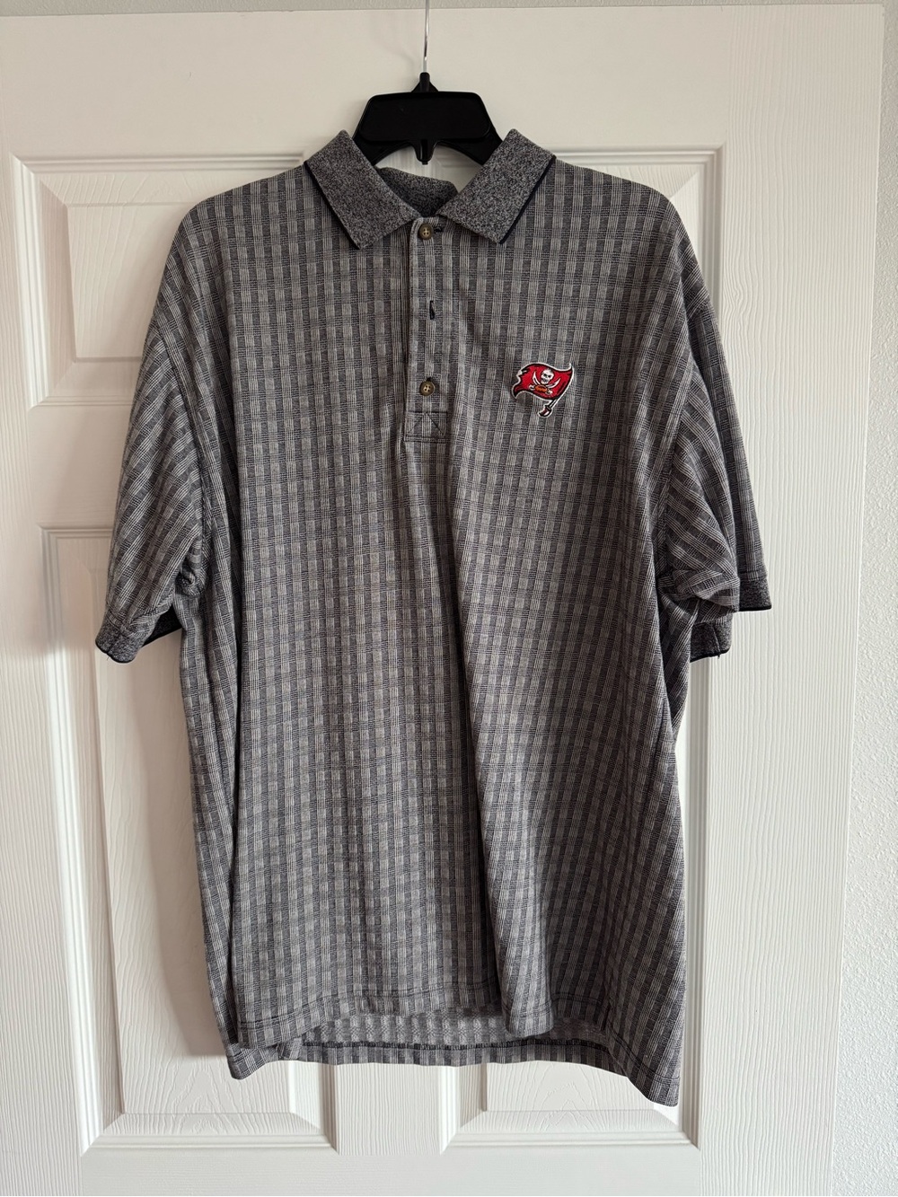 Vintage Greg Norman Tampa Bay Buccaneers Polo Men’s Large